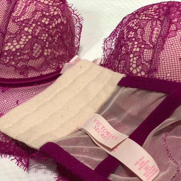 Victoria’s Secret ‘Very Sexy Demi Buste’ - Picture 3 of 3